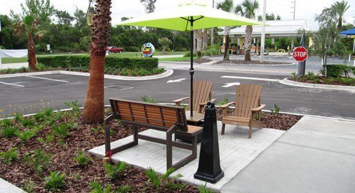 DeltonaOutsideWaitingArea1